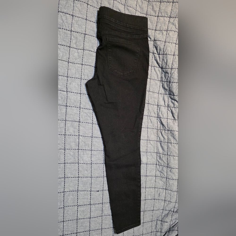 Old Navy Super Skinny Mid-Rise Jeans - Black